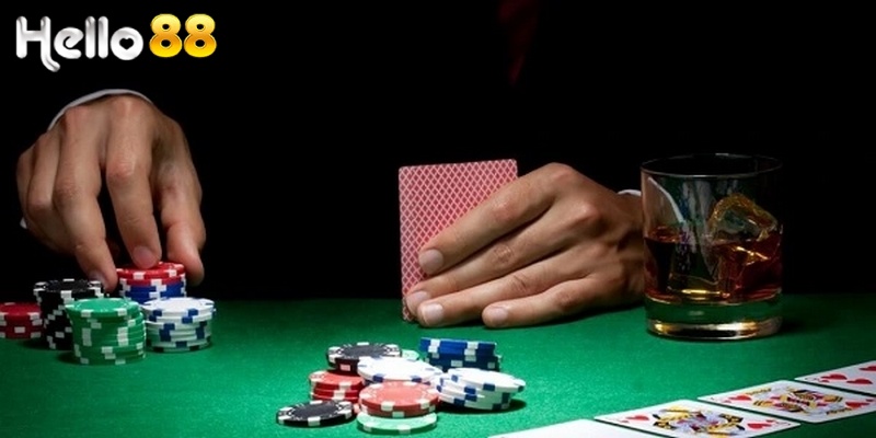 Bạn cần cân nhắc thời điểm Steal Poker là gì hợp lý để dễ thắng cược